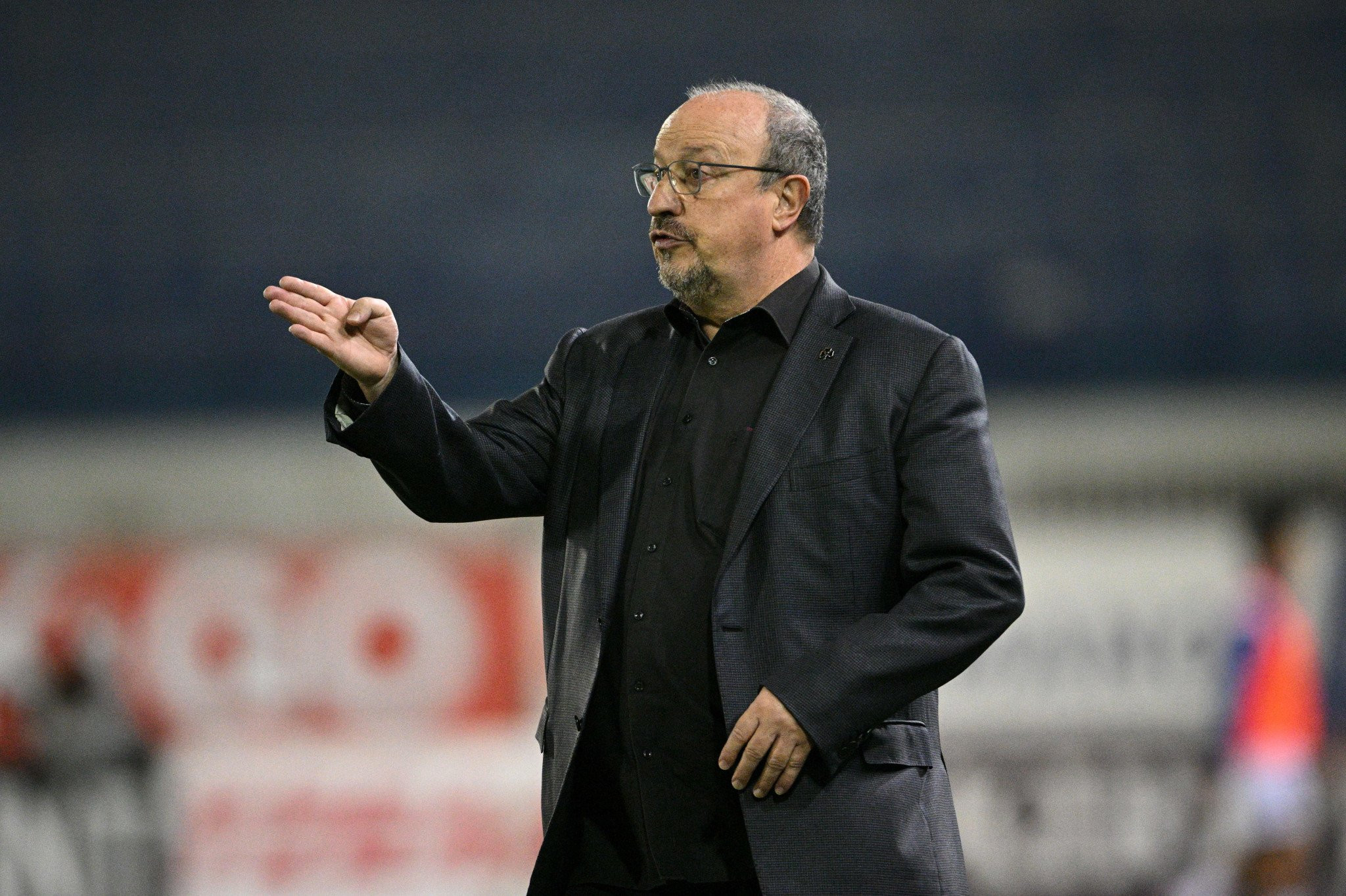 Μπενίτεθ: «Αναλύουμε κάθε αντίπαλο, αλλά προτεραιότητα είναι να δουλέψουμε την δική μας ομάδα»