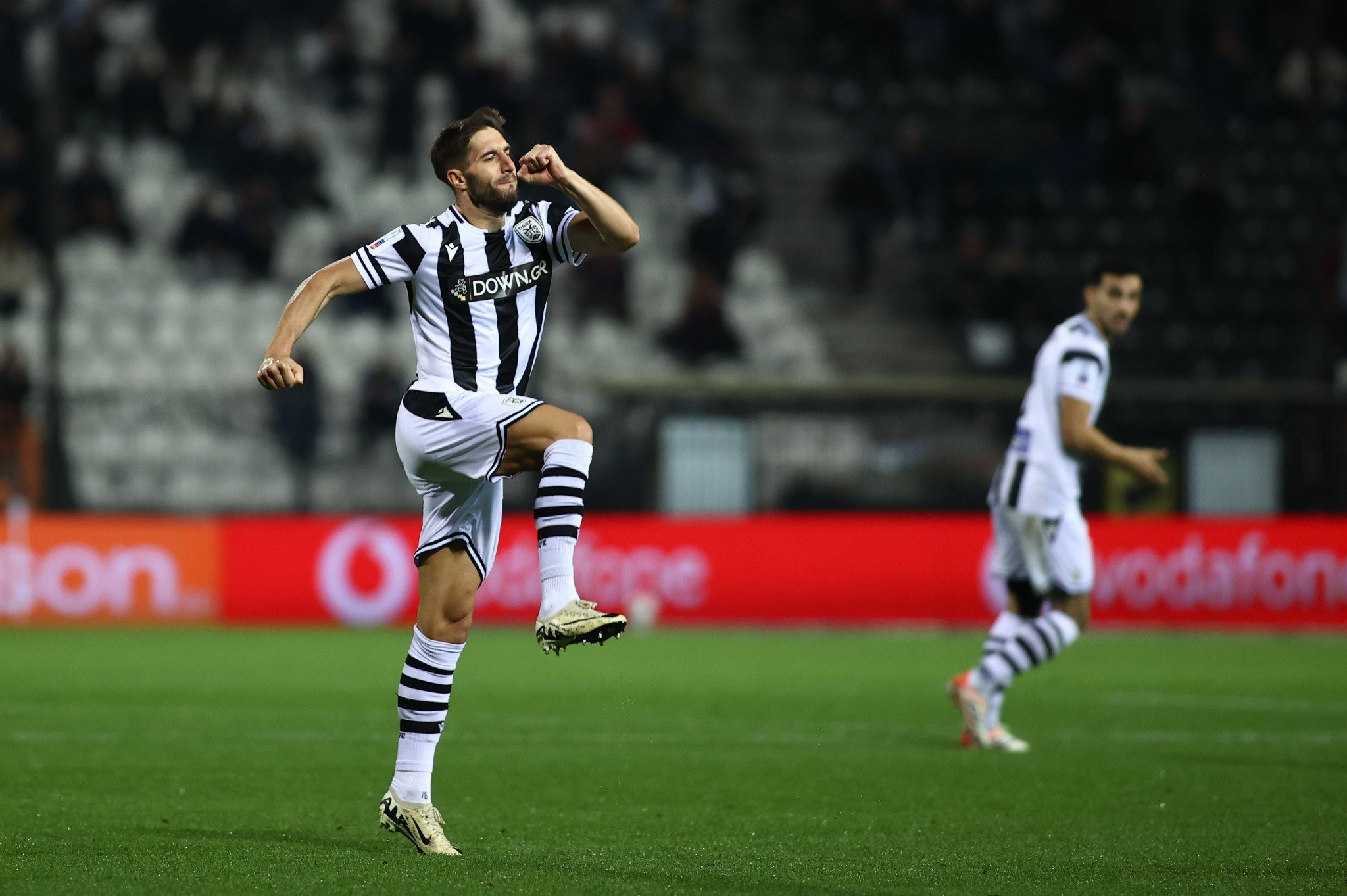 Η γκολάρα του Ιβανούσετς για το 1-0 του ΠΑΟΚ (video)