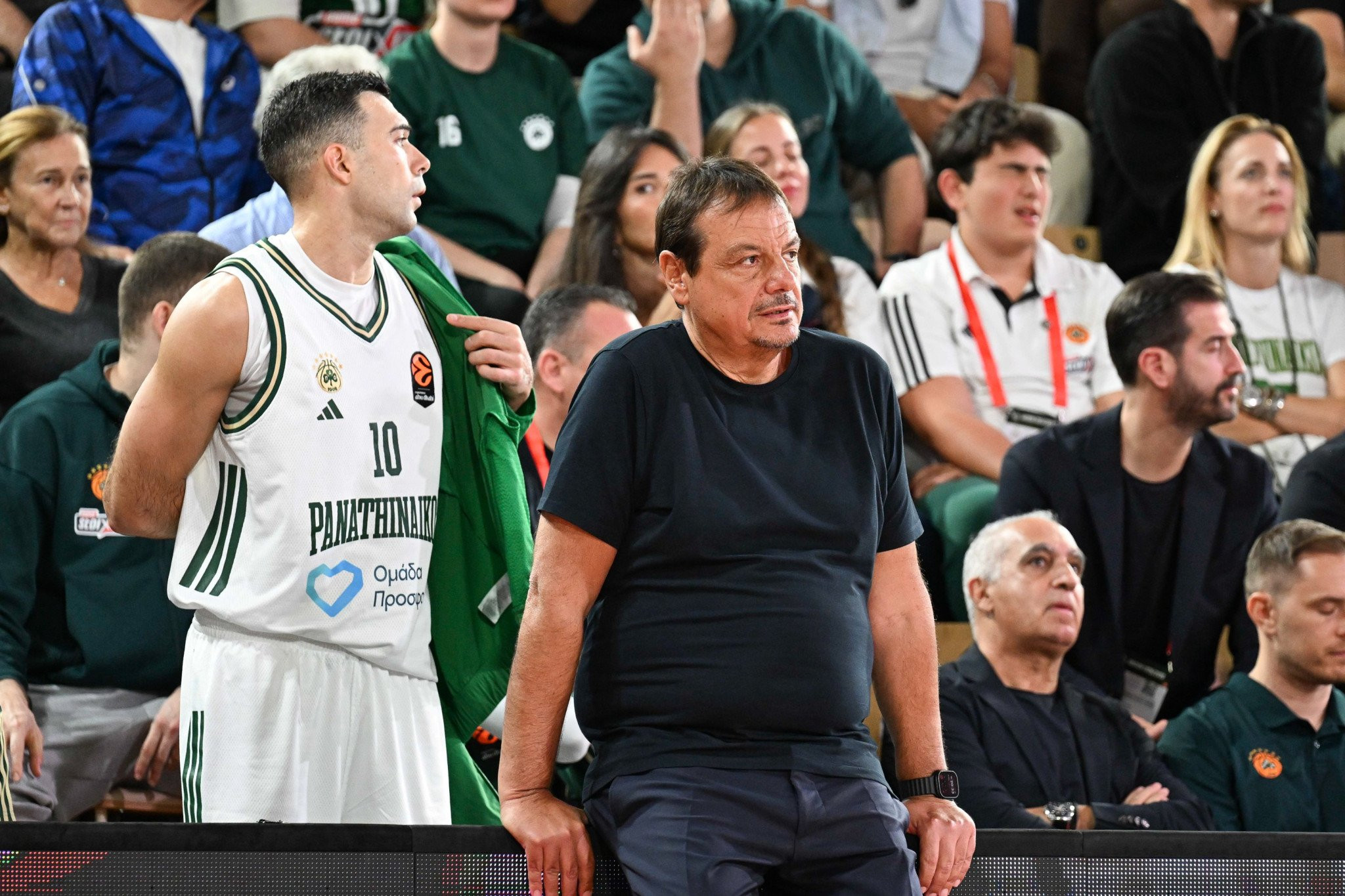 Αταμάν για την απόκτηση σέντερ: «Δεν είναι ώρα να μιλήσουμε για αυτό»