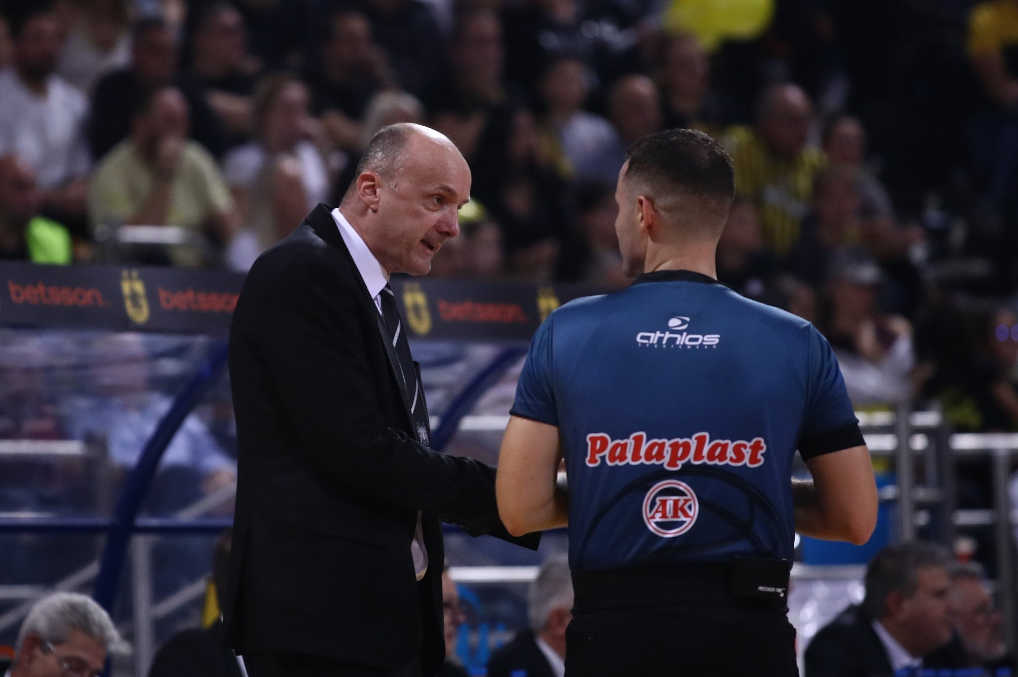 Ο ΠΑΟΚ κέρδισε το ντέρμπι της Θεσσαλονίκης εκτελώντας 28 βολές λιγότερες!