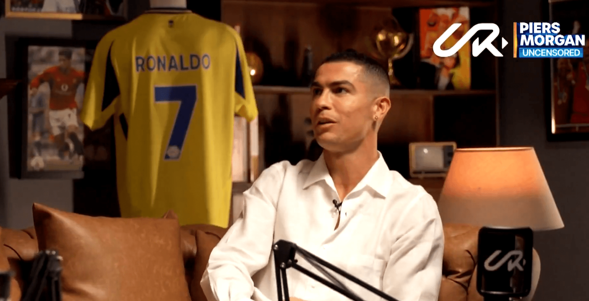 Ο Κριστιάνο Ρονάλντο αποκαλύπτει όλα τα μυστικά του - Η κόντρα με τον Μέσι, ο Τραμπ και ο γάμος με τη Χεορχίνα (video)