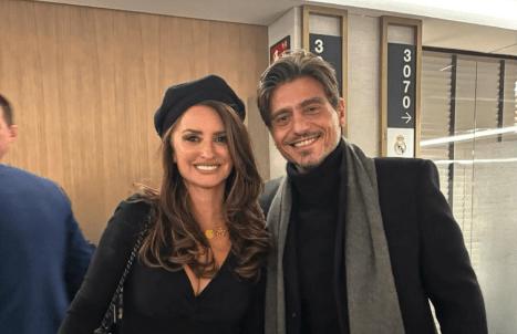 Δημήτρης Γιαννακόπουλος και Πενέλοπε Κρουζ φωτογραφήθηκαν χαμογελαστοί στο Bernabeu (photo)