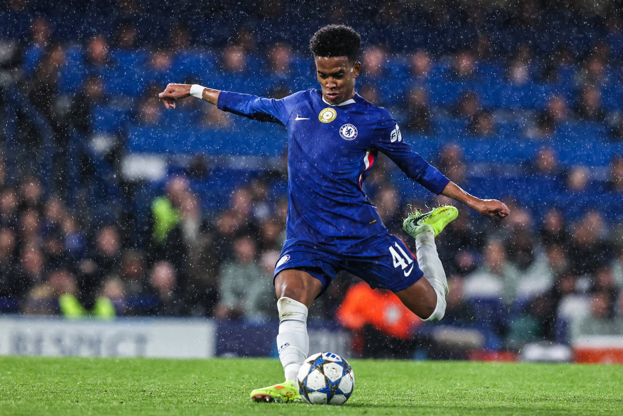 Η Τσέλσι πέταξε βαθμούς στο Αζερμπαϊτζάν, ισοπαλία με την Καραμπάγκ