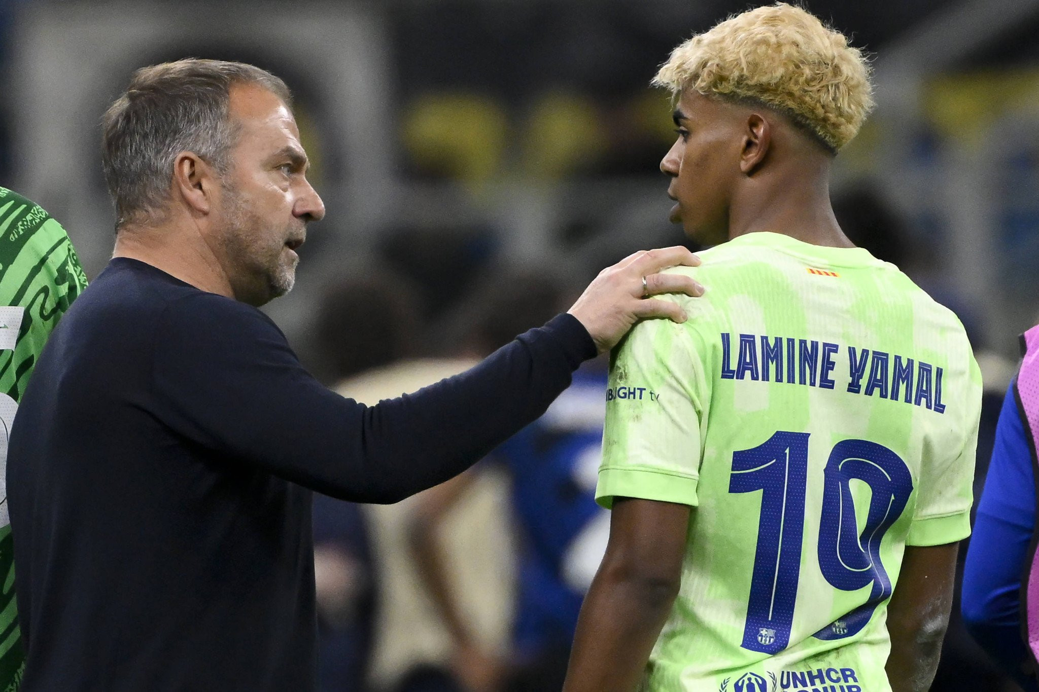 «Βόμβα» στην Ισπανία με Φλικ - «Ζήτησε να φύγει από τη Μπαρτσελόνα εξαιτίας του Γιαμάλ»