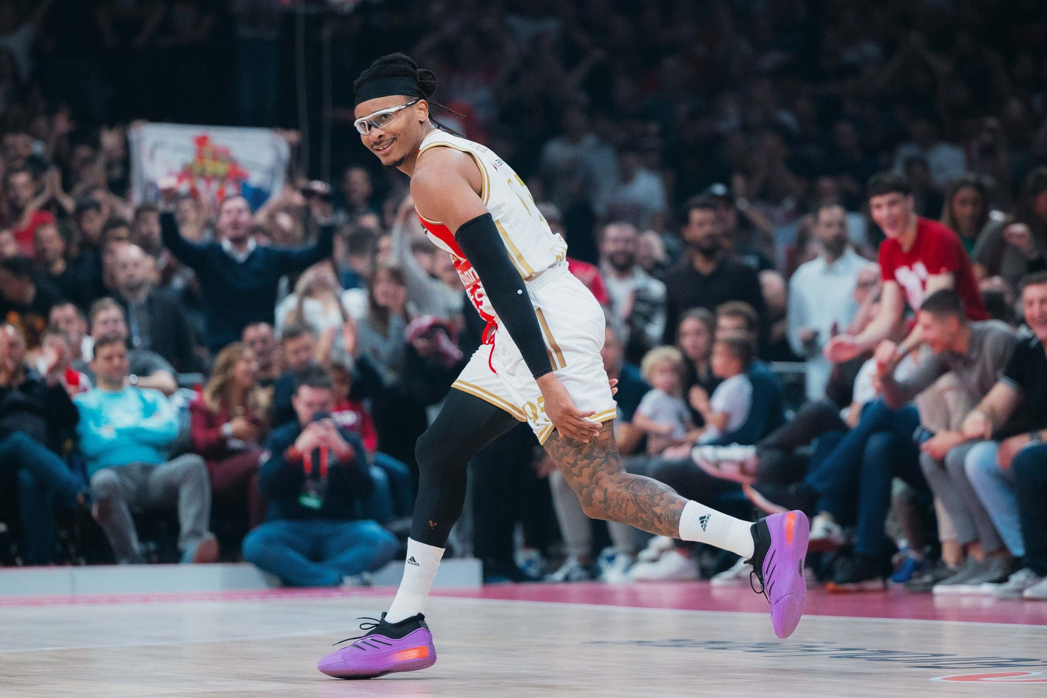 Με φόρα ο Ερυθρός Αστέρας έφτασε σε 5η διαδοχική νίκη στην Euroleague