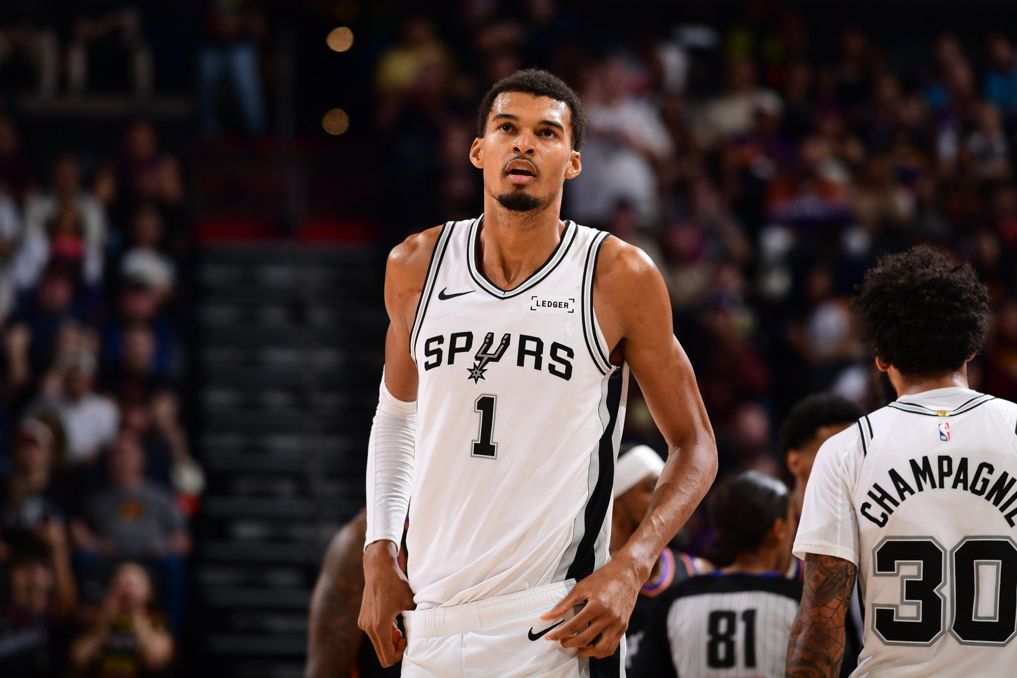 Οι Σανς έστησαν... τείχος και έβαλαν «φρένο» στο απίθανο σερί του Βίκτορ Γουεμπανιαμά