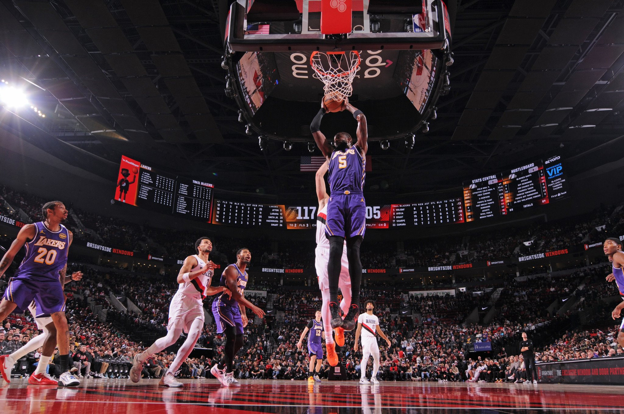 Οι Λέικερς μπορούν και χωρίς τον Ντόντσιτς, ο Γιόκιτς οδηγεί εκ του ασφαλούς τους Νάγκετς