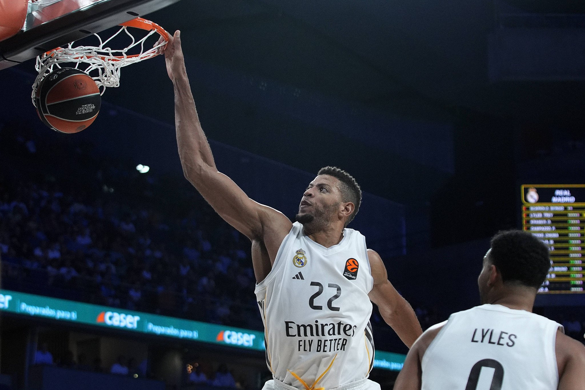 Διπλό της Ρεάλ στη Σαραγόσα με τρομερό Ταβάρες