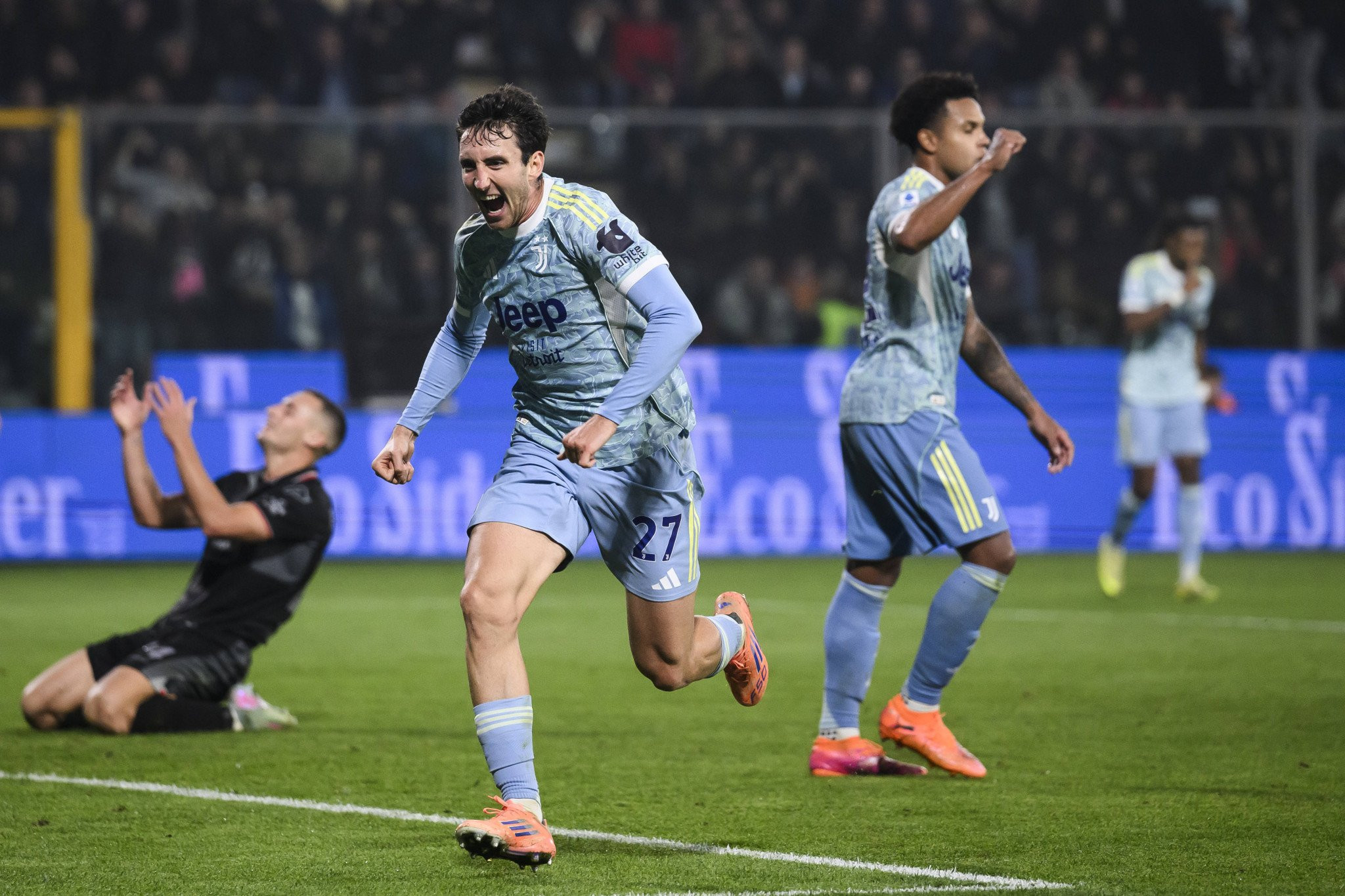 Με «αύρα» Σπαλέτι η Γιουβέντους πέρασε από την έδρα της Κρεμονέζε