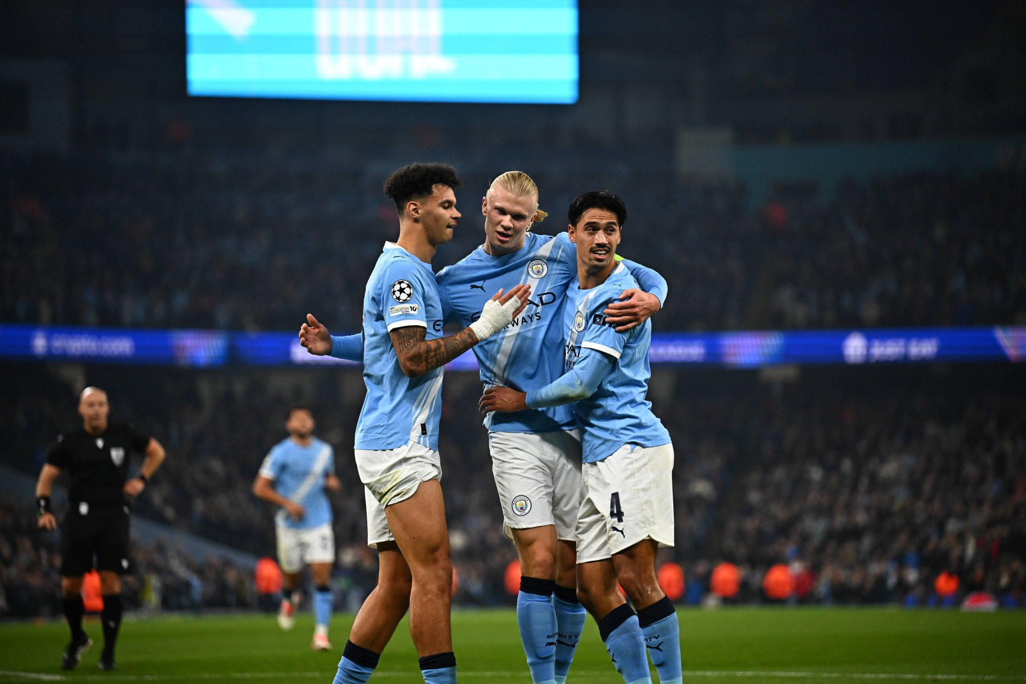 H Μάντσεστερ Σίτι «καθάρισε» την Ντόρτμουντ - Σημαντικά τρίποντα για Γαλατασαράι, Λεβερκούζεν και Νιουκάστλ (video)