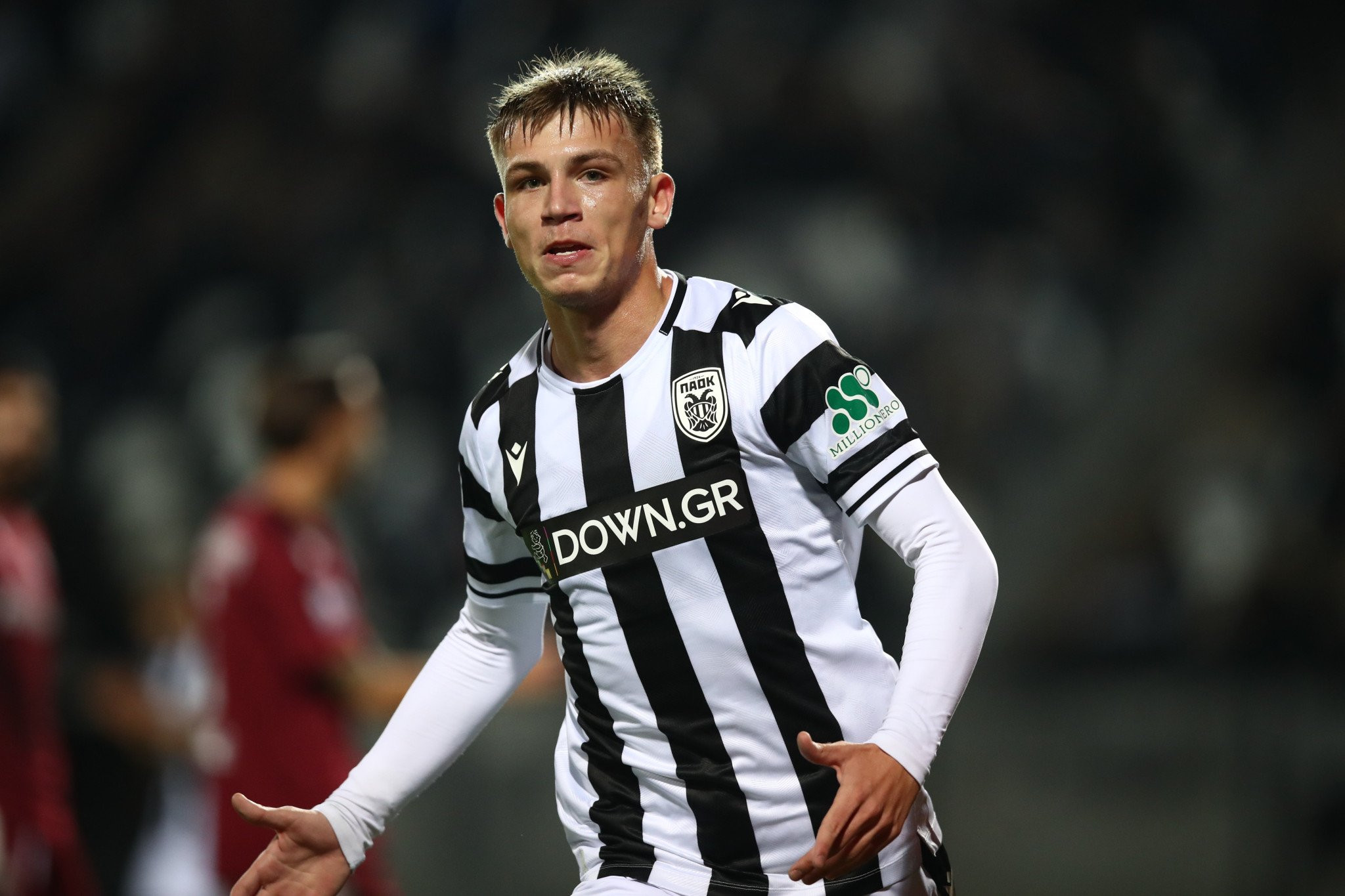 Το μέλλον του ΠΑΟΚ περνά (και) από τα πόδια του Μύθου