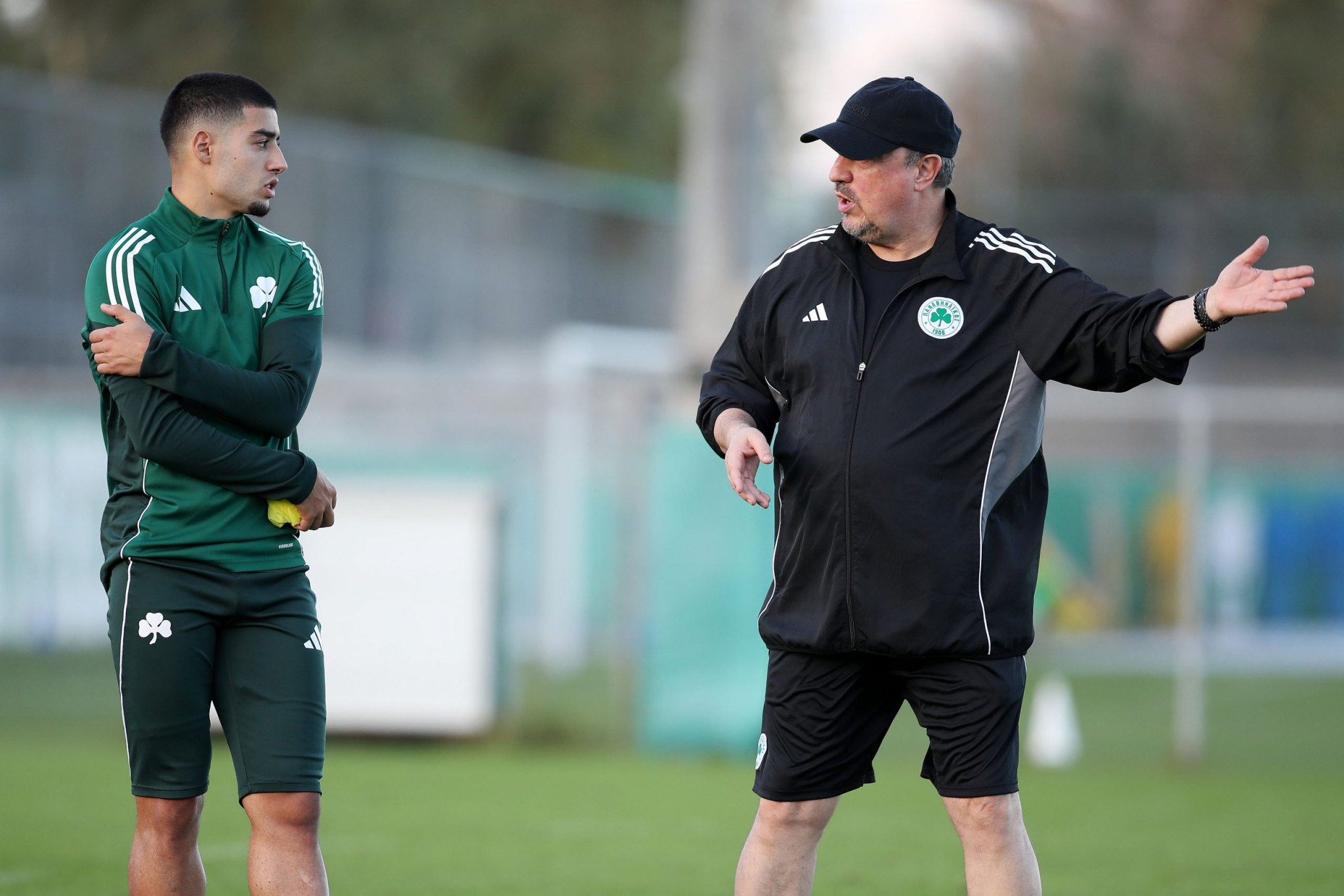 «Πρεμιέρα» για Μπενίτεθ στις προπονήσεις του Παναθηναϊκού (video)