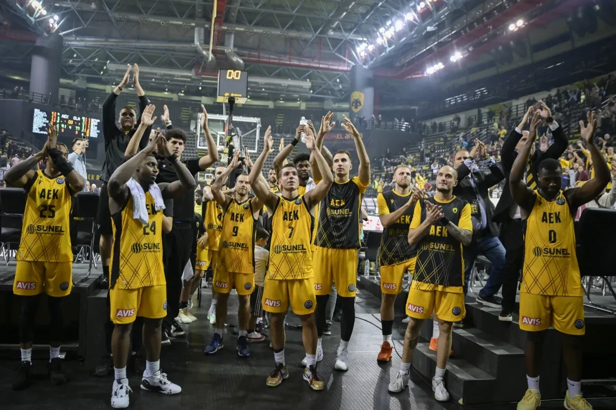 H 12άδα της ΑΕΚ απέναντι στη Λεβίτσε