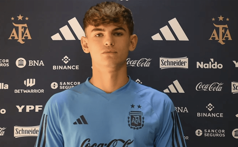 Η Ίντερ θέλει να κάνει «χρυσό» τον Παζ για να τον... κλέψει από την Ρεάλ (video) Η Ίντερ θέλει να κάνει «χρυσό» τον Παζ για να τον... κλέψει από την Ρεάλ (video)