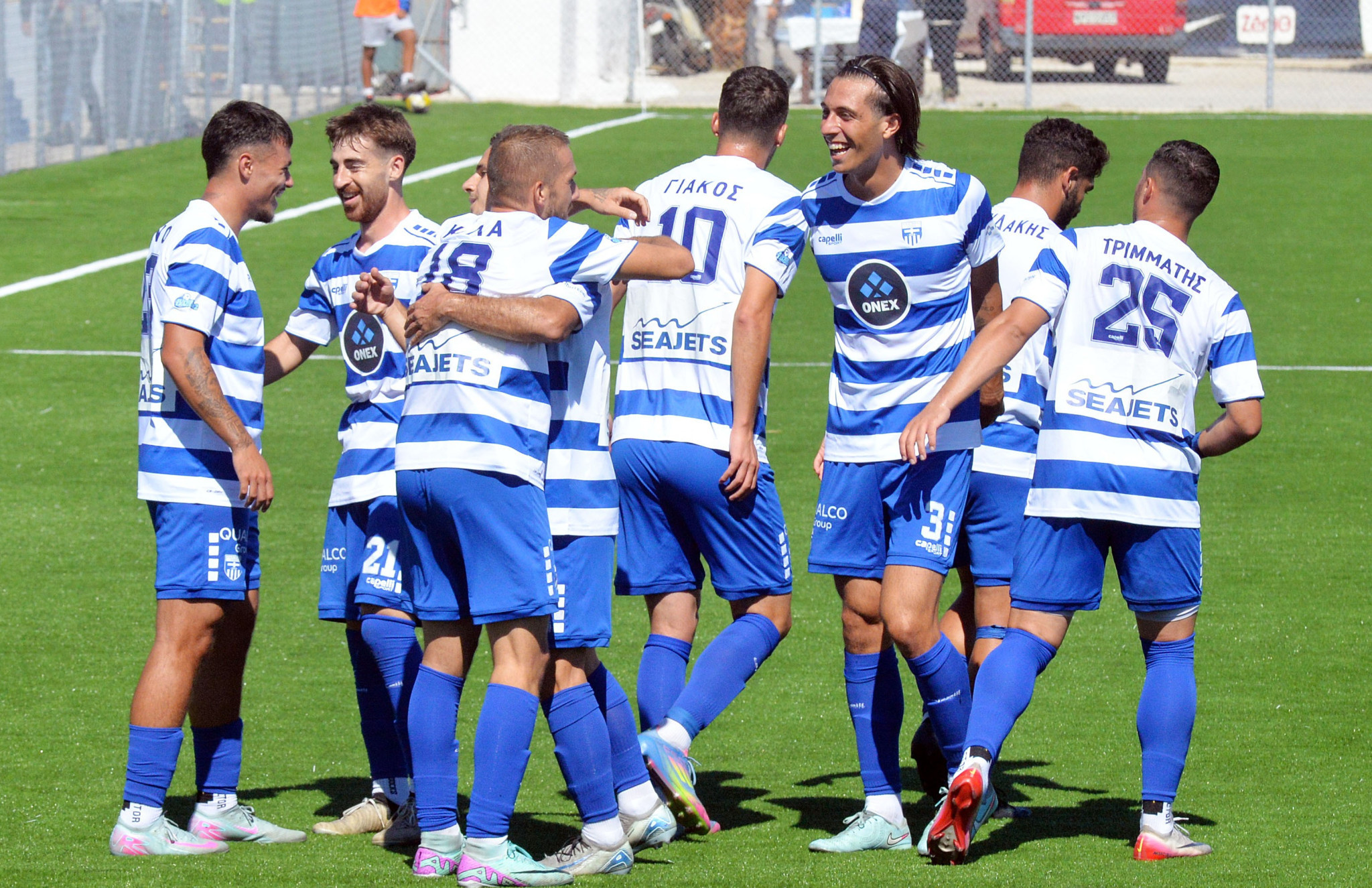 Επέστρεψε στις νίκες η Ελλάς Σύρου, επικρατώντας 4-1 των Χανίων