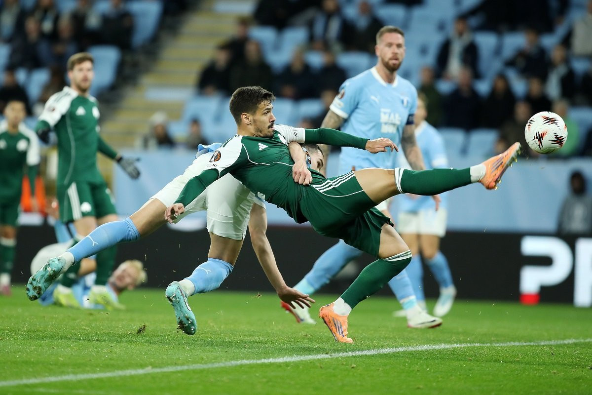 Οι ατάκες του Μίλος Πάντοβιτς για το πέναλτι που του «έφαγε» ο Σκωτσέζος Γουόλς στο Μάλμε (video)