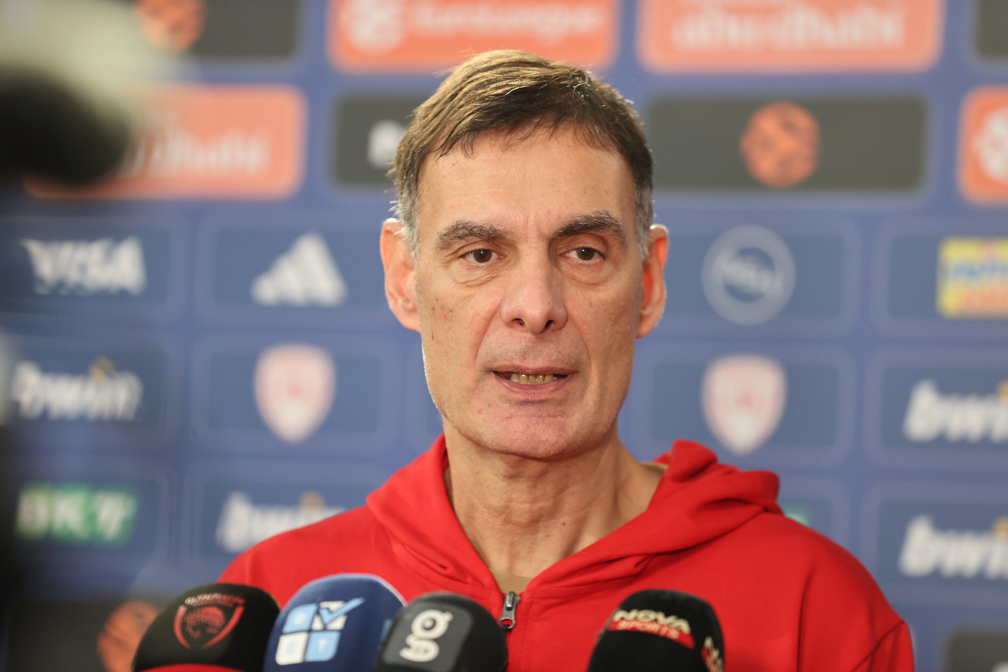 Μπαρτζώκας: «Αν νομίζουν αυτοί που κάνουν εκπομπές ότι ξέρουν καλύτερα την ομάδα...»