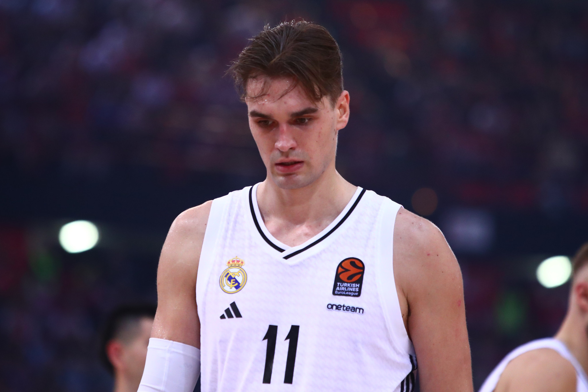 Κάτι τρέχει με τον Χεζόνια...: Η κριτική της «MARCA» και το ερωτηματικό με το πρόβλημα στην μέση