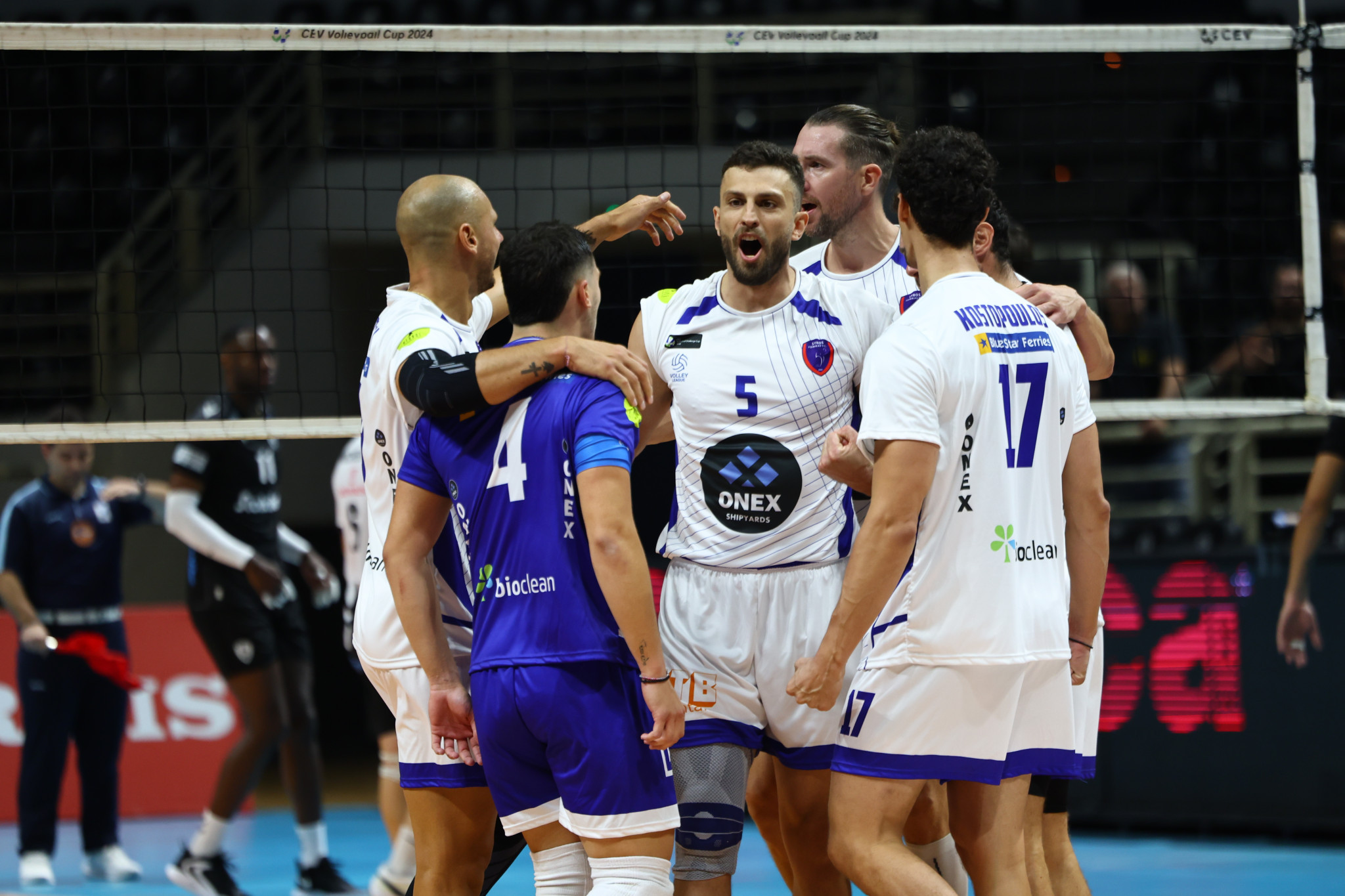 Ο Φοίνικας Σύρου έκανε το 2/2 στη Δανία και προκρίθηκε στις «32» του CEV Challenge Cup