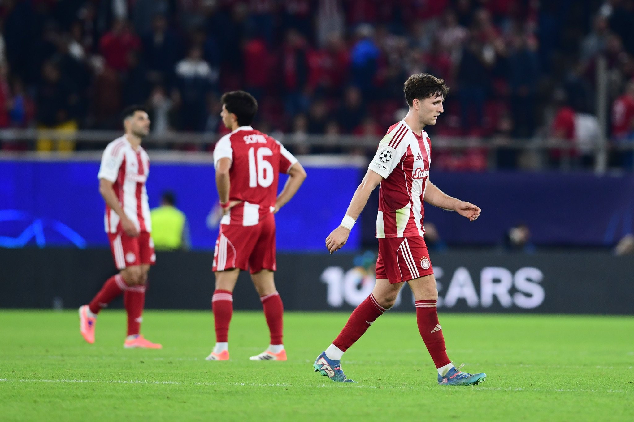 Στον Ολυμπιακό τους πείραξε περισσότερο από Άρσεναλ και Μπαρτσελόνα