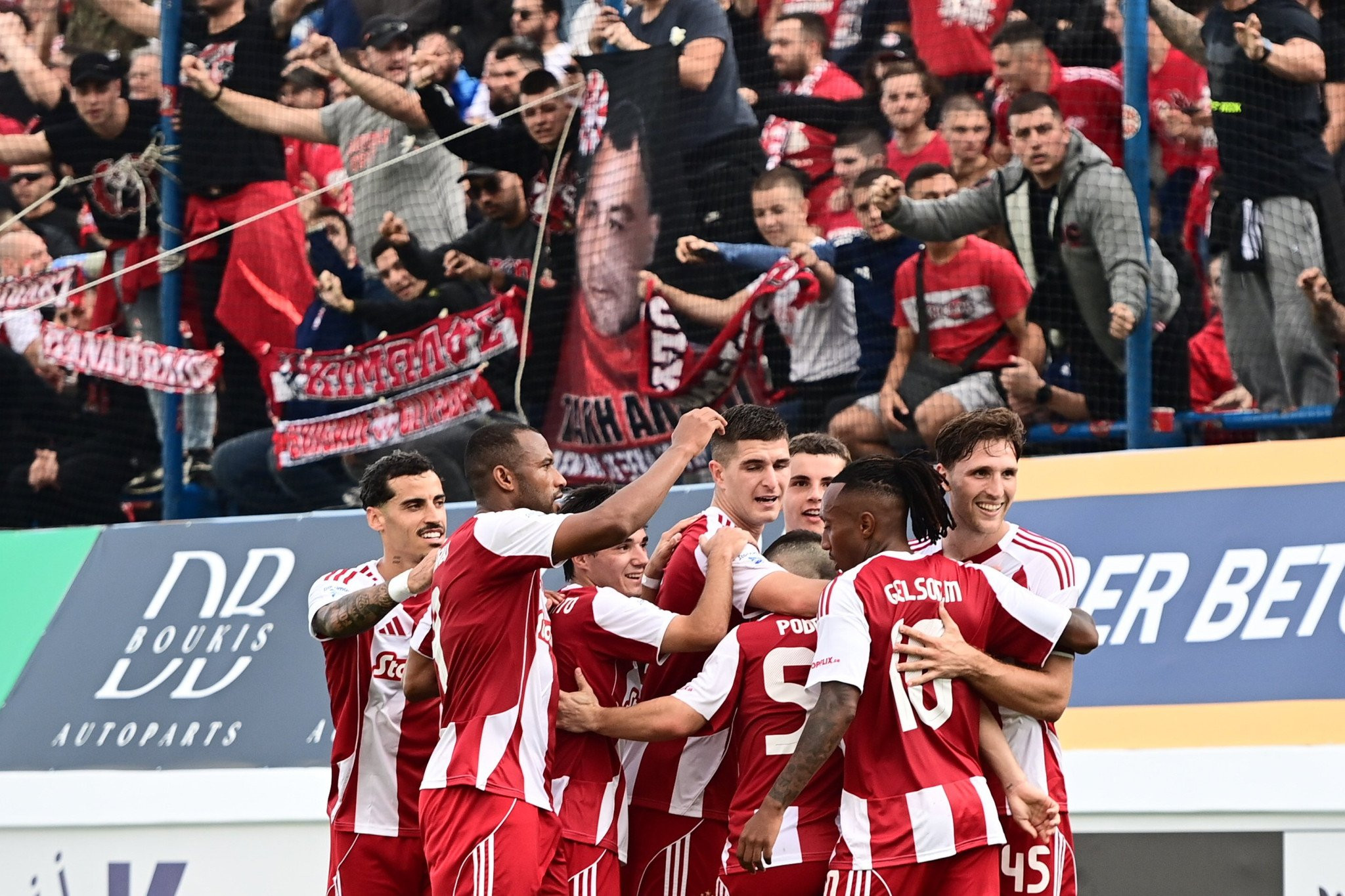 Ο Ολυμπιακός με… αέρα κορυφής πέρασε από τη Νίκαια