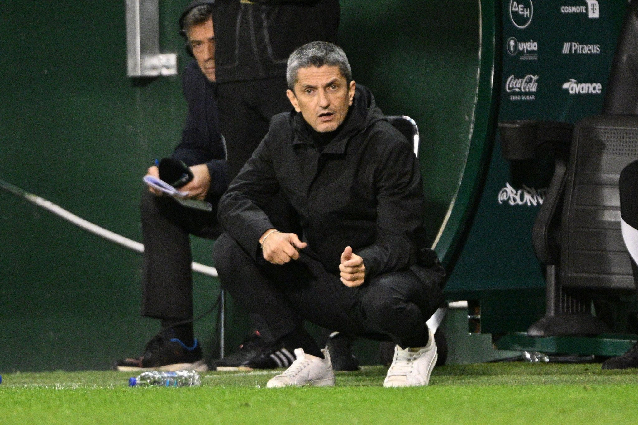 Λουτσέσκου: «Δουλειά των διαιτητών να προστατεύουν παίκτες σαν τον Κωνσταντέλια»