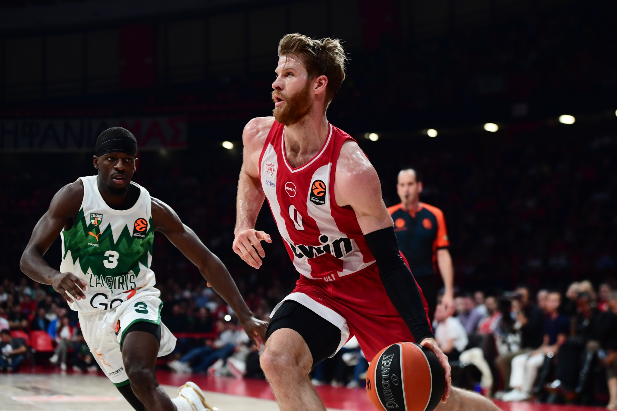 «Φορτσάρει» από την αρχή ο Ολυμπιακός