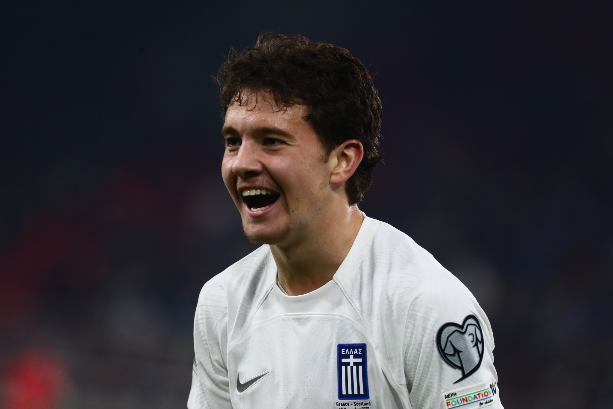 Η UEFA αποθέωσε τον Καρέτσα στο ματς με τη Σκωτία (video)