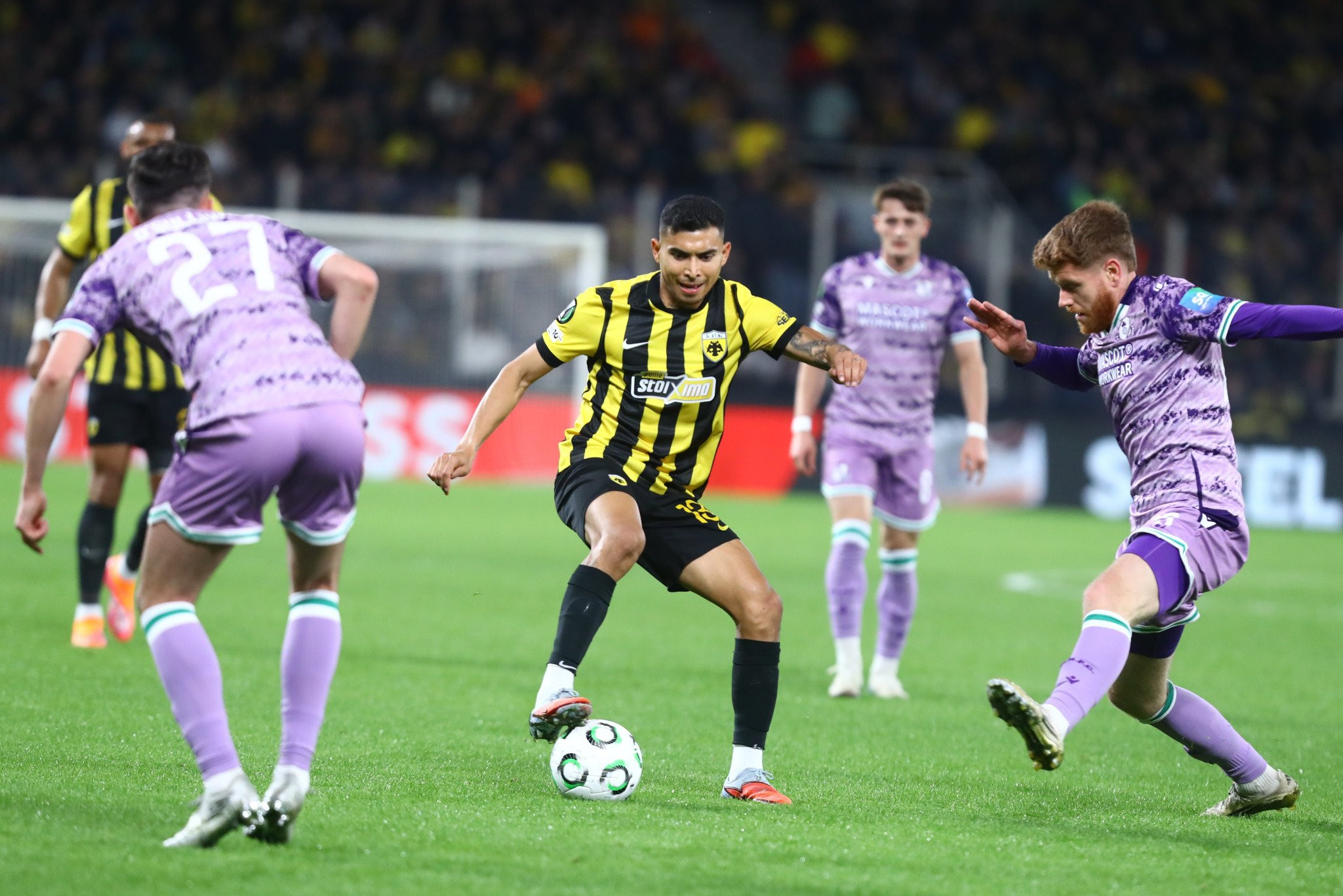 Πότε παίζει η ΑΕΚ με τη Φιορεντίνα για την τέταρτη αγωνιστική του Conference League