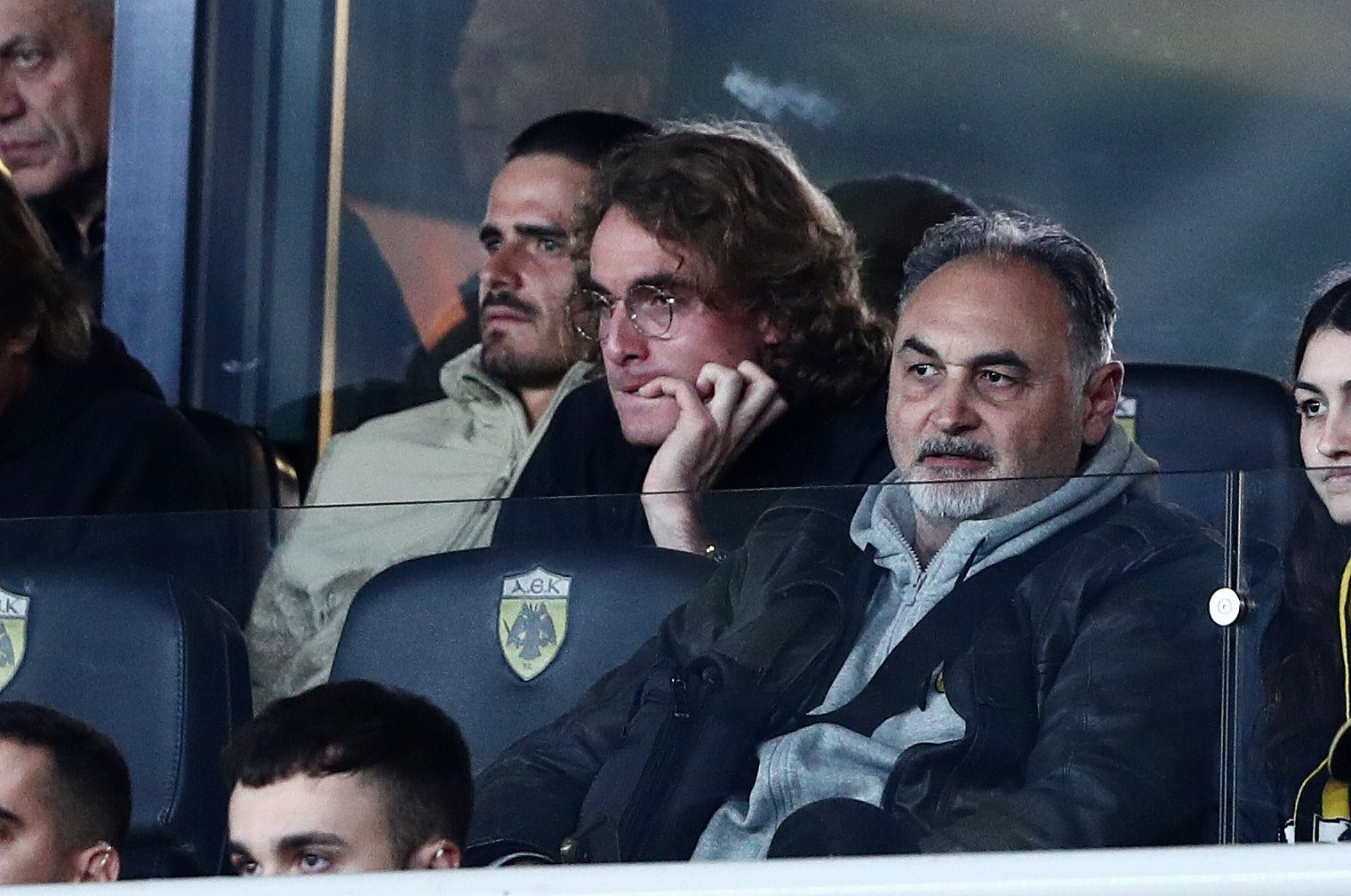 O Τσιτσιπάς στη Νέα Φιλαδέλφεια, βλέπει το ΑΕΚ-Σάμροκ Ρόβερς