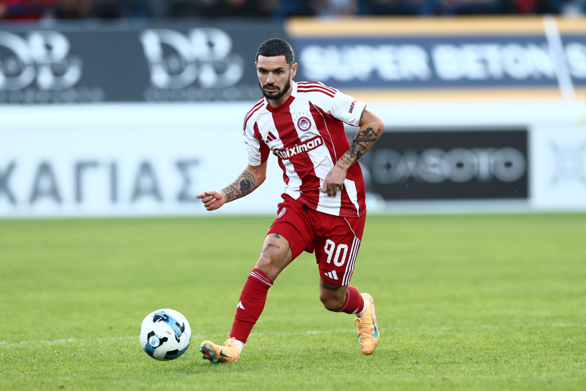 Καμπελά: «Να μείνουμε στην κορυφή μέχρι τέλους - Έχω προσαρμοστεί καλά στον Ολυμπιακό»