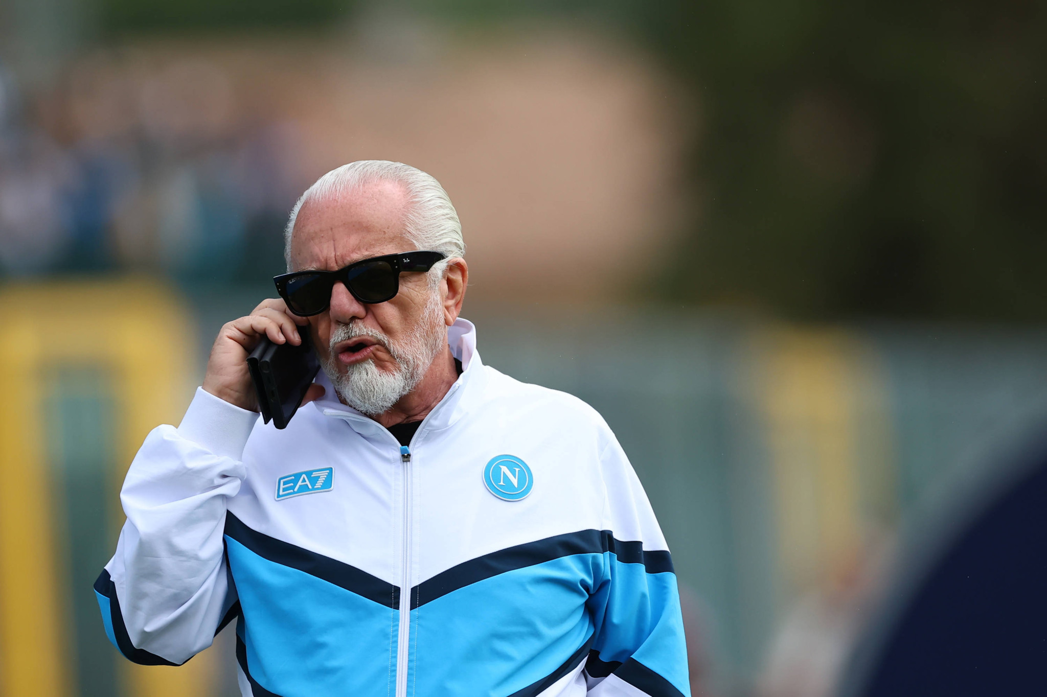 Ξέσπασε ο Ντε Λαουρέντις: «Τα πρωταθλήματα δεν πρέπει να έχουν διακοπές»