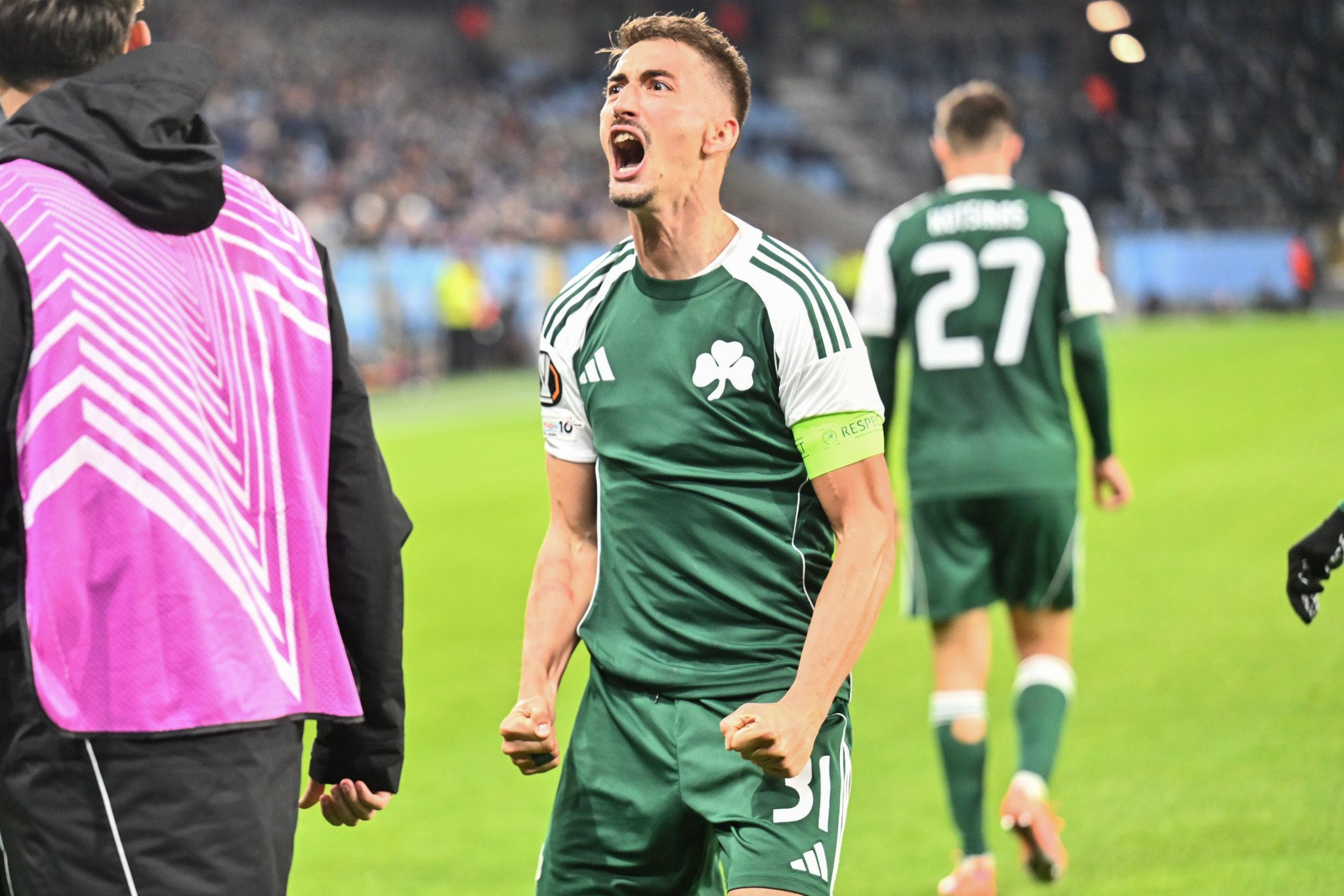 Μήνυμα του Τζούρισιτς με «MONO PAO» και «Μέχρι τέλους» (photo)