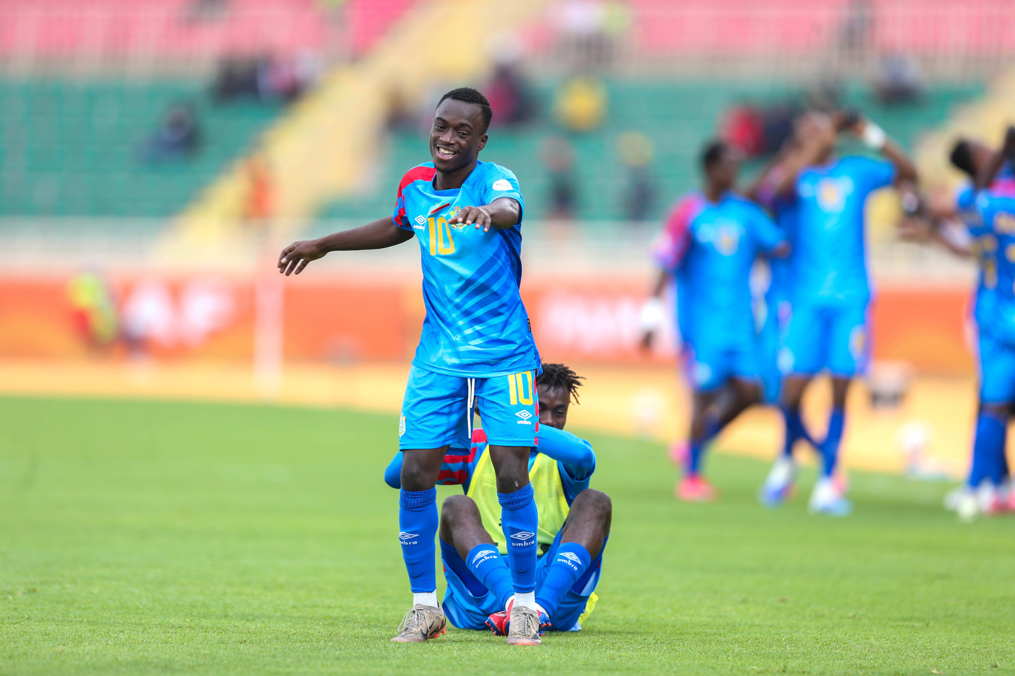 «Μια ανάσα» από τα τελικά του Μουντιάλ η ΛΔ του Κονγκό του Μουτουσαμί