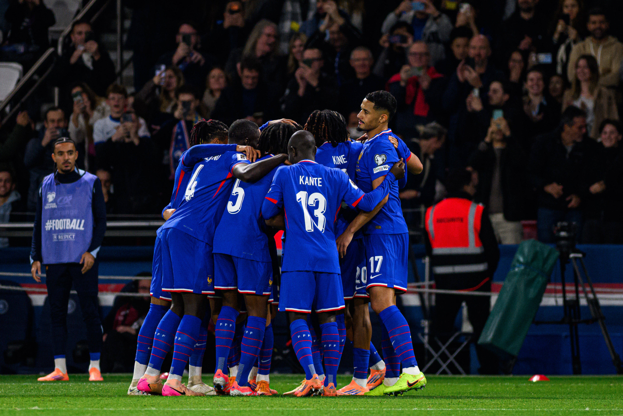 Στο Μουντιάλ η Γαλλία, νίκες για Αγγλία, Ιταλία - Ανώδυνη ήττα για Πορτογαλία με αποβολή του Ρονάλντο!