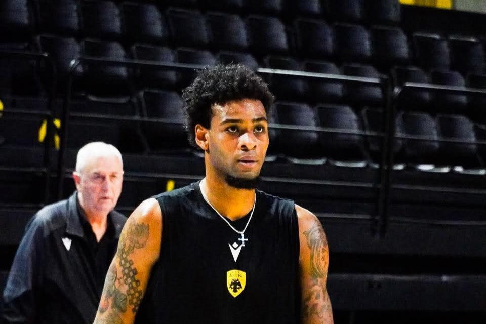 Επιστροφή στη δράση για την ΑΕΚ, πρώτη ομαδική για Μπράουν