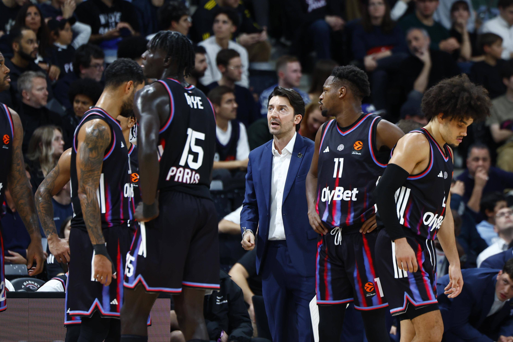 Γιατί ο προπονητής της Παρί συνηθίζει να αλλάζει όλη την πεντάδα του μέσα στο ματς