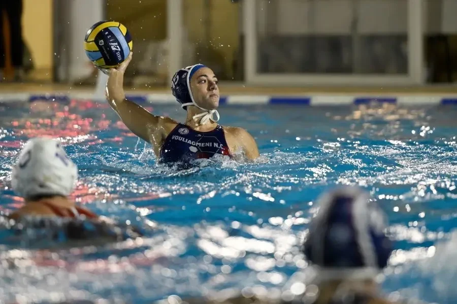 Water Polo League γυναικών: Η Βουλιαγμένη καταδιώκει τον αήττητο Ολυμπιακό μετά την 9η αγωνιστική