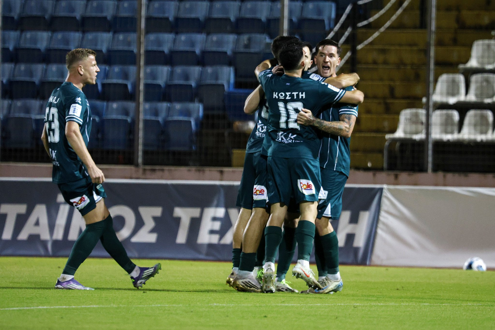 Ασταμάτητος ο Λεβαδειακός, διέσυρε τον Πανσερραϊκό και «βλέπει» Ευρώπη!