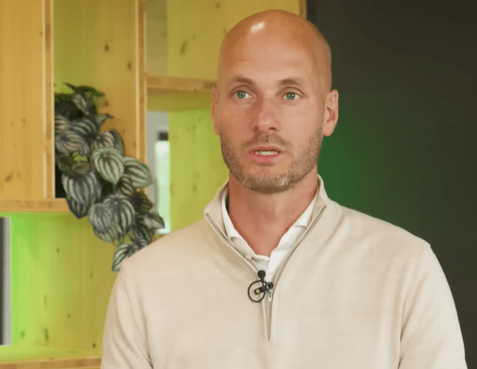 Απολύθηκε ο προπονητής της Βόλφσμπουργκ του Κουλιεράκη