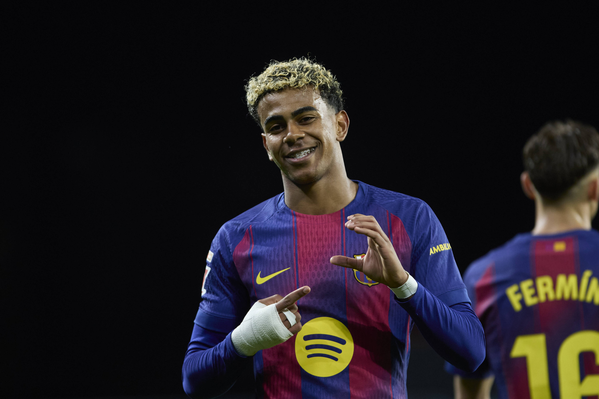 Το μεγάλο μυστικό του Γιαμάλ όταν υπέγραψε στην Μπαρτσελόνα - «Περπατούσε παράξενα, με στραβά πόδια»