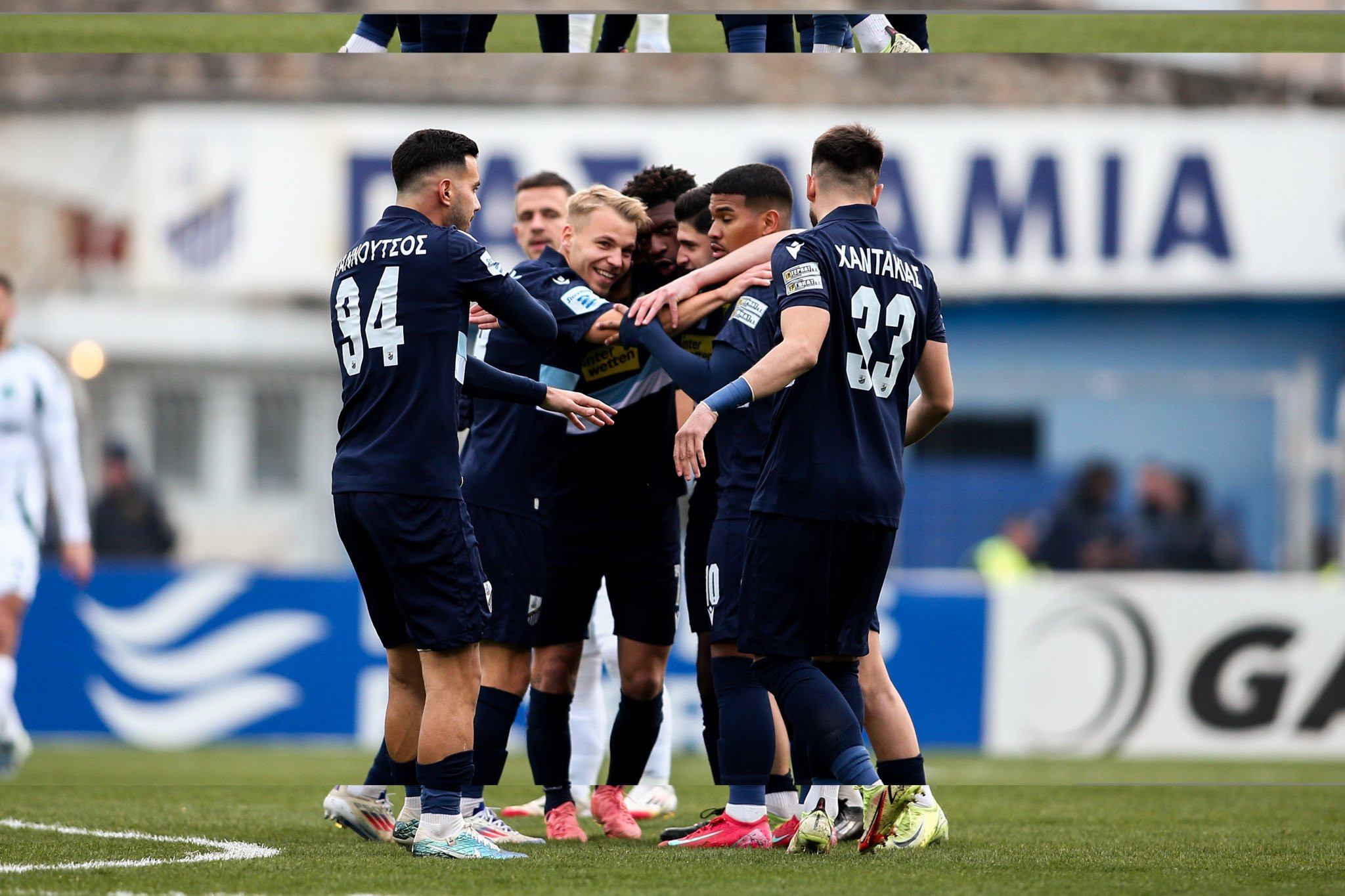 Προπονητής παραιτήθηκε από ιστορική ελληνική ομάδα μετά από βαριά ήττα στο Κύπελλο