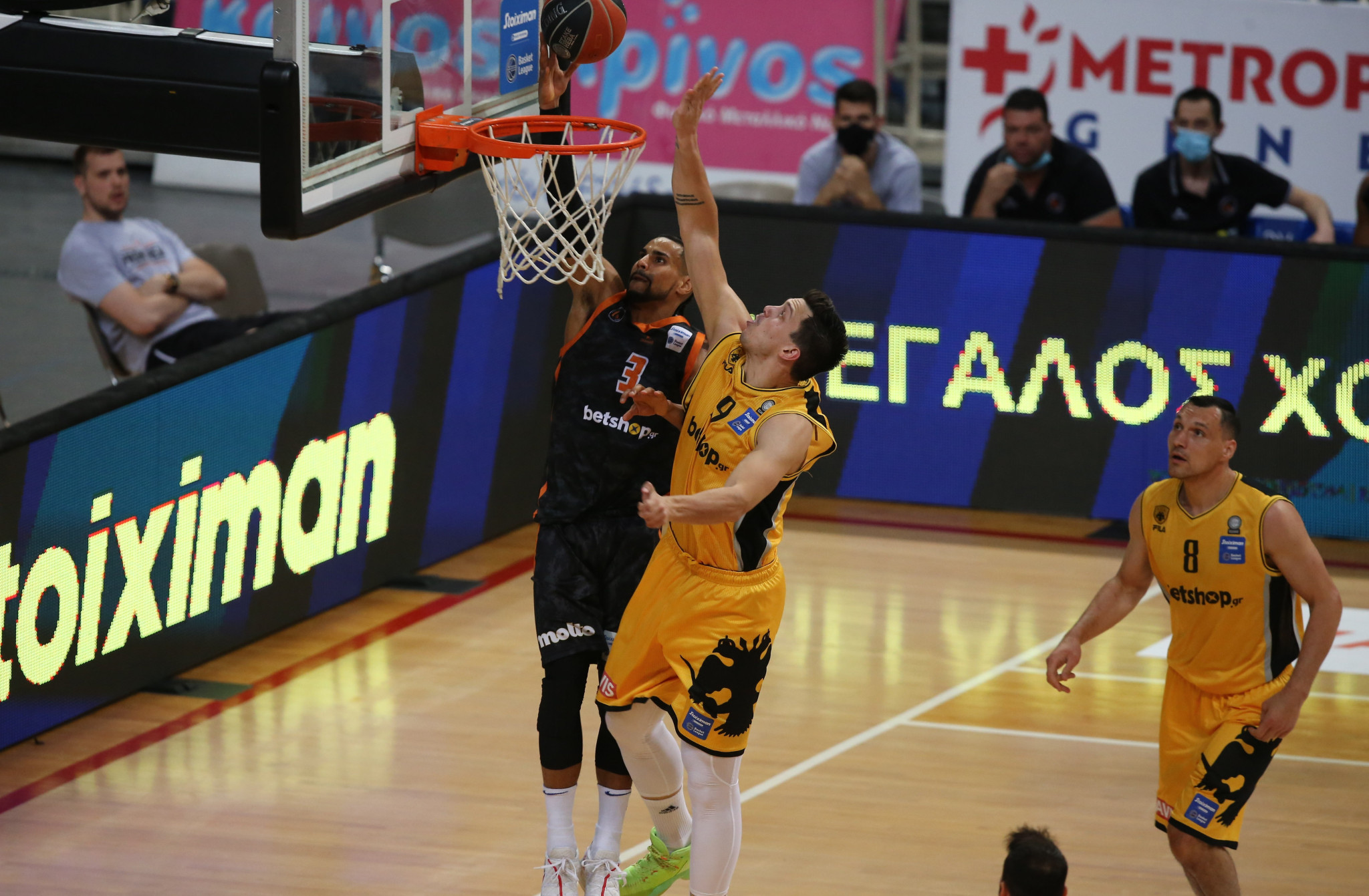 Όταν ο Κλαβέλ έβαλε 45 πόντους στην ΑΕΚ (video)