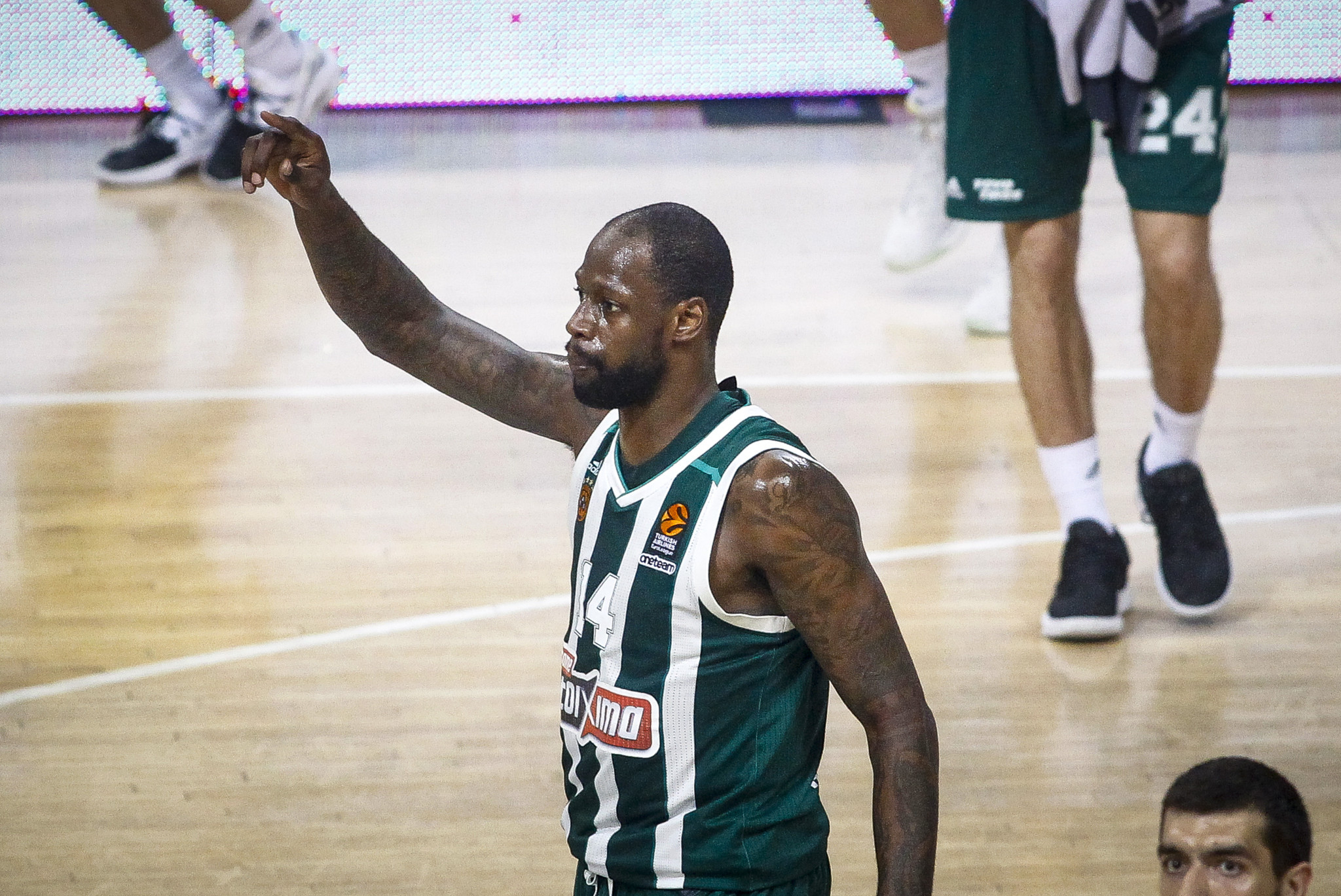 Ο Γκιστ θα παρακολουθήσει μαθήματα προπονητικής από την ακαδημία της EuroLeague (video)