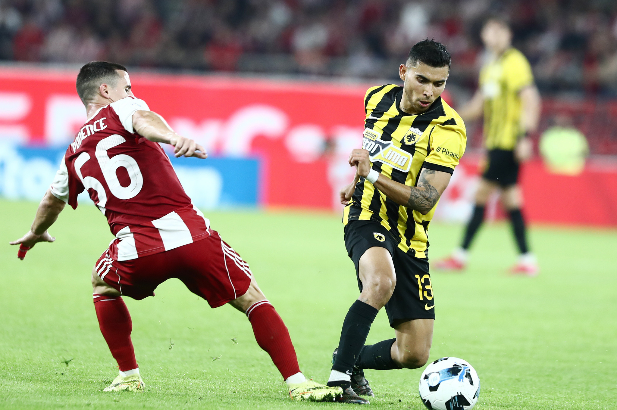 Με ενθουσιασμό, ελλείψεις και έναν στόχο η ΑΕΚ στην Λεωφόρο