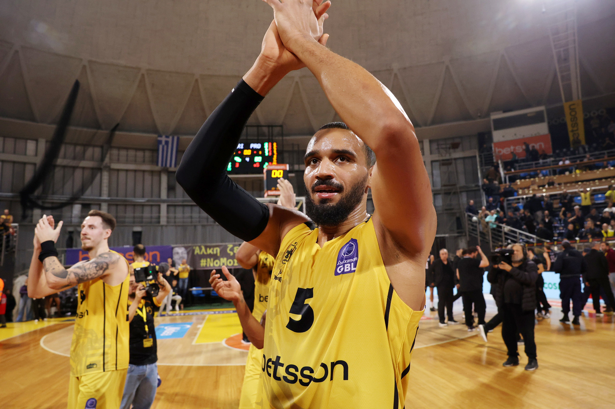 Ο Μίλιτσιτς έβαλε αρχές και ο Νουά ανεβάζει τον Άρη για τα καλά