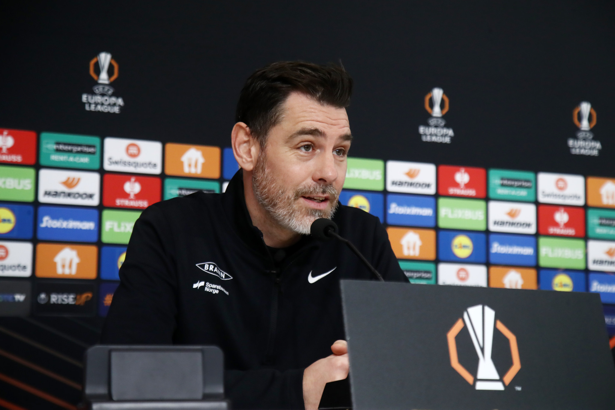 Προπονητής της Μπραν για Κωνσταντέλια: «Το νούμερο 65, παίκτης τοπ ποιότητας, είναι εκτός»