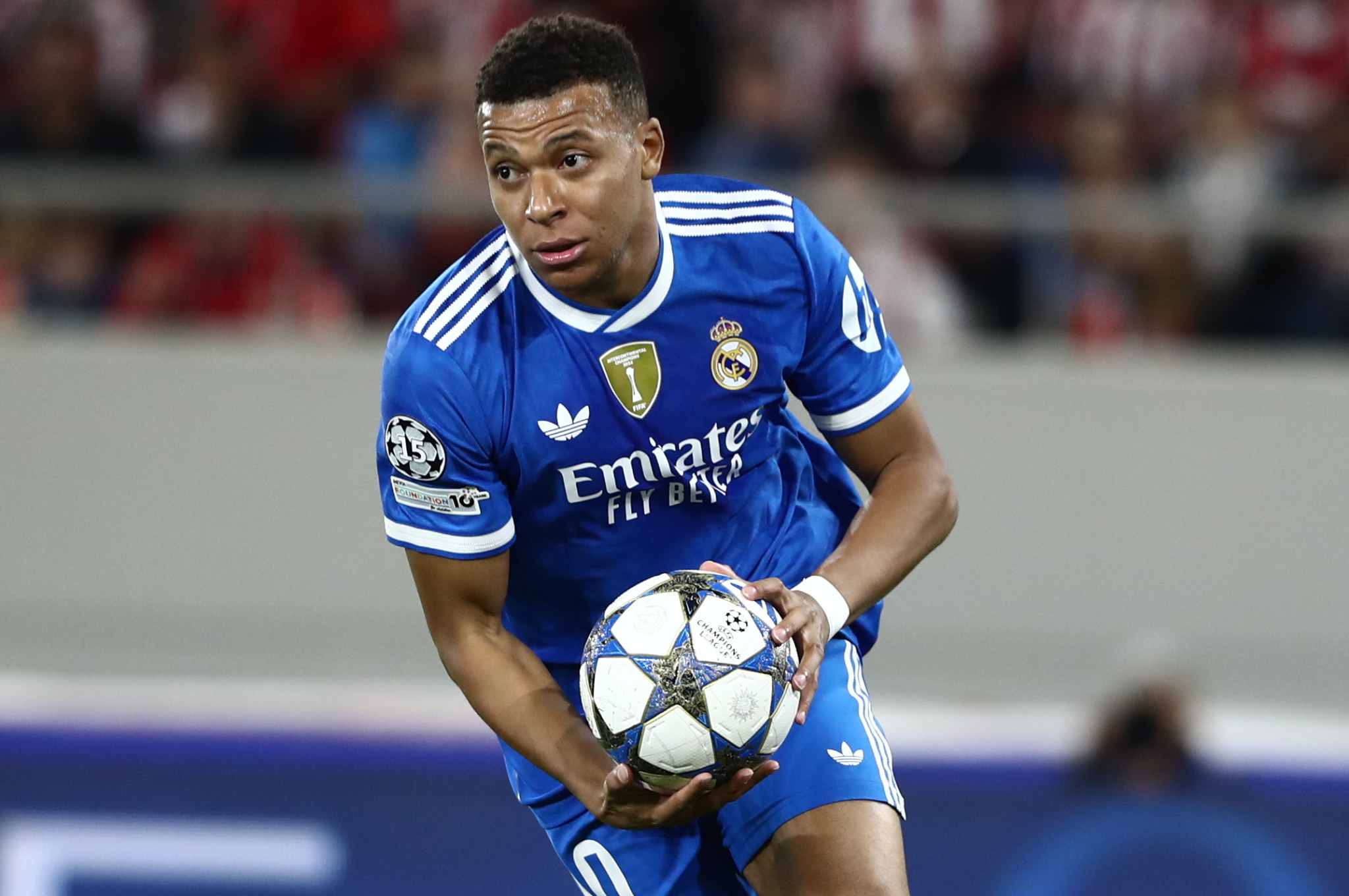 Κανονικά με Εμπαπέ η Ρεάλ κόντρα στη Μάντσεστερ Σίτι