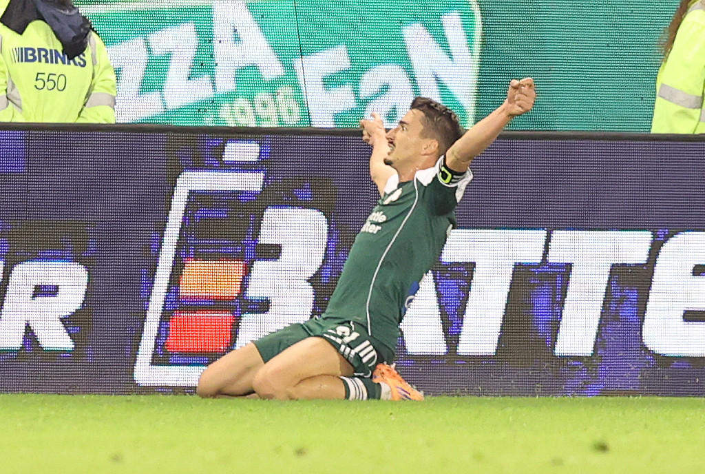 Ισοφαρίζει σε 2-2 ο Τζούριτσιτς με τρομερό σουτ (video)