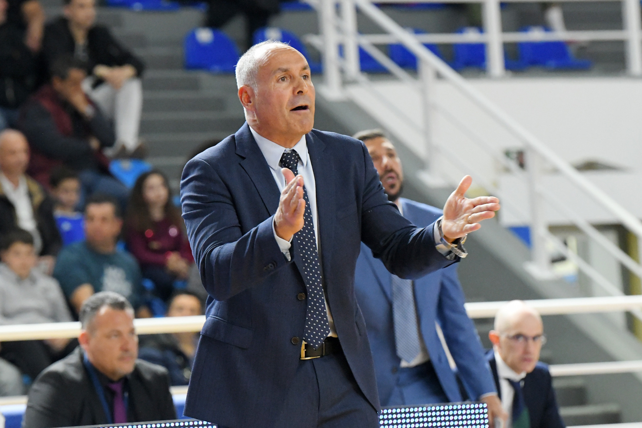 Ο Κούρο Σεγκούρα στον πάγκο του Προμηθέα